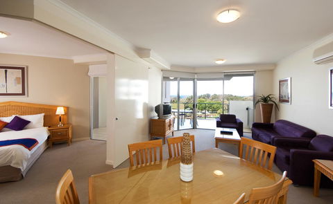 Ramada By Wyndham Marcoola Beach - Accommodation Main Beach 30