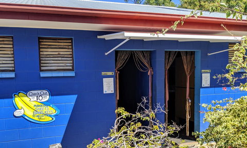 Cool Bananas Backpackers - Accommodation Main Beach 8