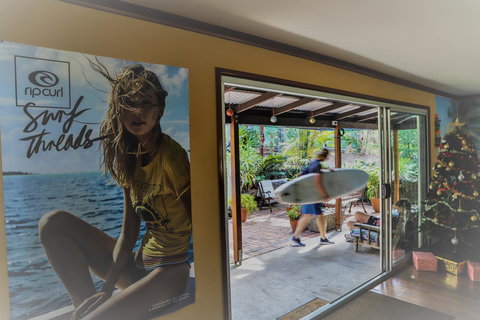 Cool Bananas Backpackers - Accommodation Main Beach 18