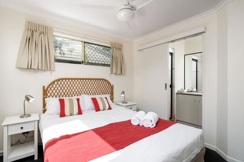 Rainbow Getaway Holiday Apartments - Accommodation Main Beach 5