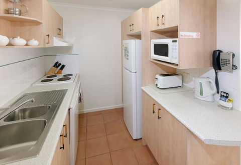 Rainbow Getaway Holiday Apartments - Accommodation Main Beach 25