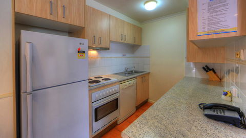 Rainbow Getaway Holiday Apartments - Accommodation Main Beach 33