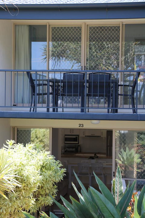 Beach Break - Accommodation Main Beach 2