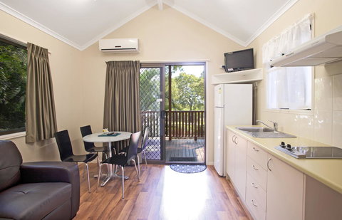 Captain Cook Holiday Village 1770 - Accommodation Main Beach 16