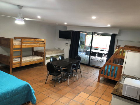 Captain Cook Holiday Village 1770 - Accommodation Main Beach 24