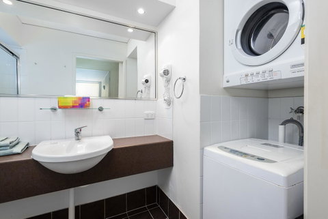 Coloured Sands - Rainbow Beach Resort - 5 Mins To Beach - Accommodation Main Beach 10