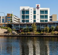 BEST WESTERN PLUS Lake Kawana Hotel - Accommodation Main Beach