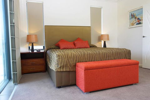 Sand Dunes Resort Accommodation - Accommodation Main Beach 14