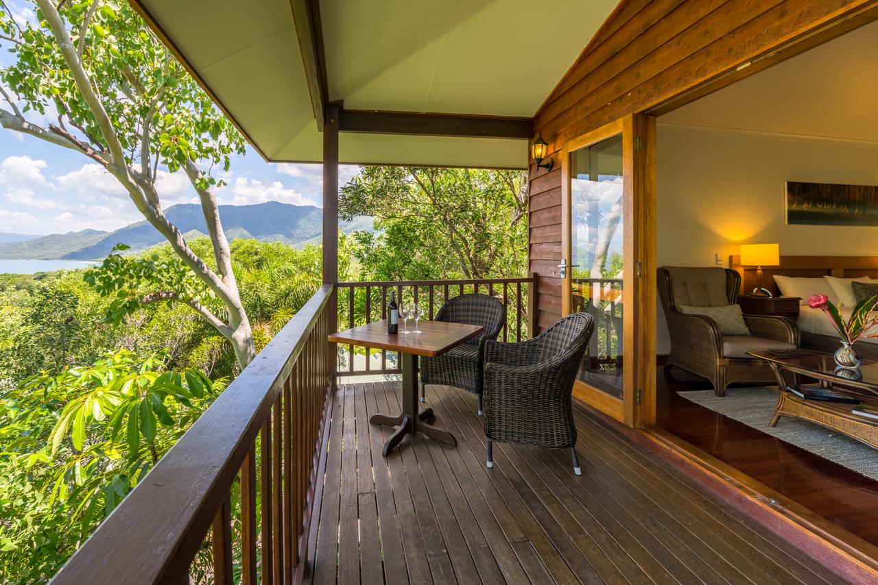 Lizard Island QLD Accommodation Main Beach