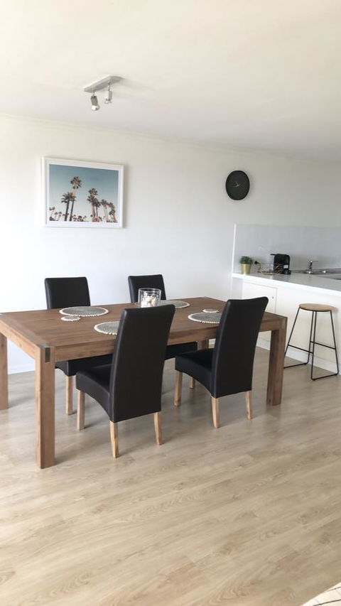 Sunshine Beach Luxe Apartment - Accommodation Main Beach 3
