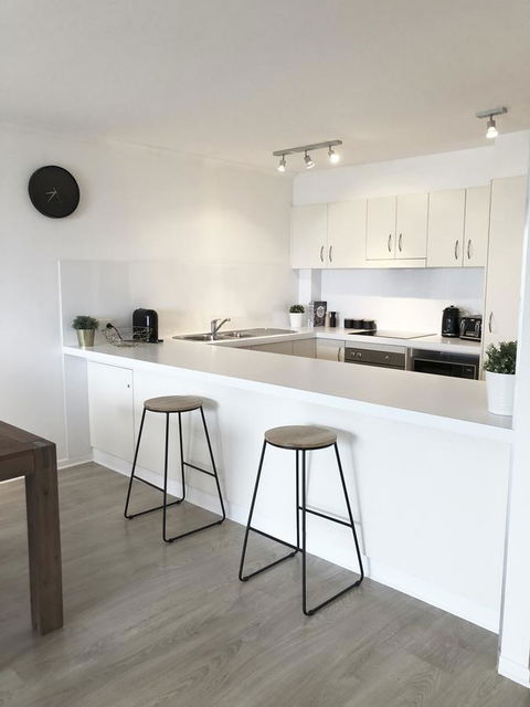Sunshine Beach Luxe Apartment - Accommodation Main Beach 5