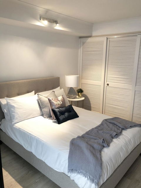 Sunshine Beach Luxe Apartment - Accommodation Main Beach 18
