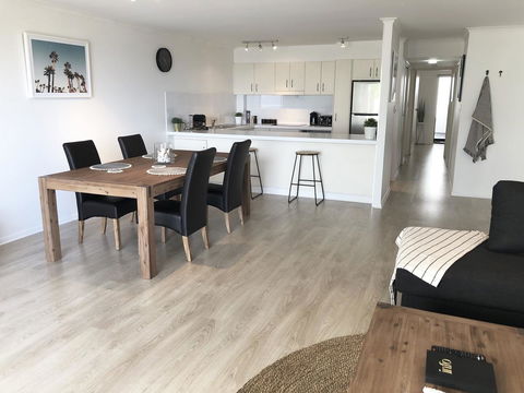 Sunshine Beach Luxe Apartment - Accommodation Main Beach 21