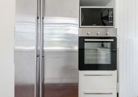 Lake Weyba Noosa Lodge & Kangaroos - Accommodation Main Beach 14