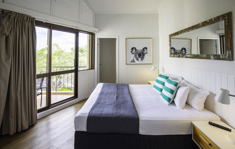 Ocean Breeze Resort - Accommodation Main Beach 20