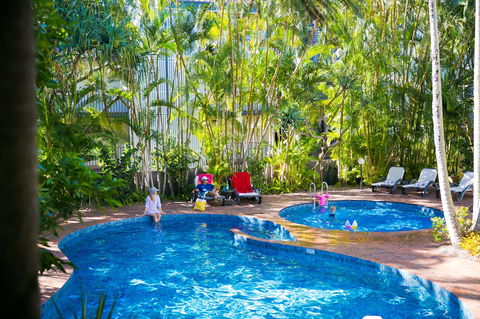 Ocean Breeze Resort - Accommodation Main Beach 42