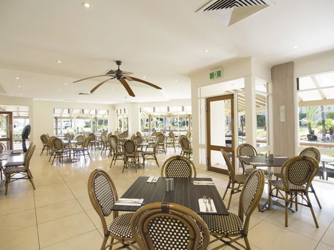Oaks Sunshine Coast Oasis Resort - Accommodation Main Beach 25