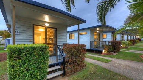 Alex Beach Cabins And Tourist Park - Accommodation Main Beach 34