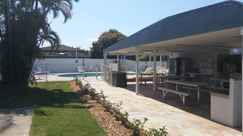 Alex Beach Cabins And Tourist Park - Accommodation Main Beach 15