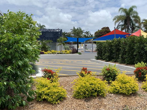 Alex Beach Cabins And Tourist Park - Accommodation Main Beach 5