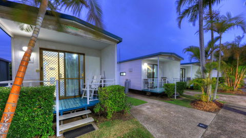 Alex Beach Cabins And Tourist Park - Accommodation Main Beach 7