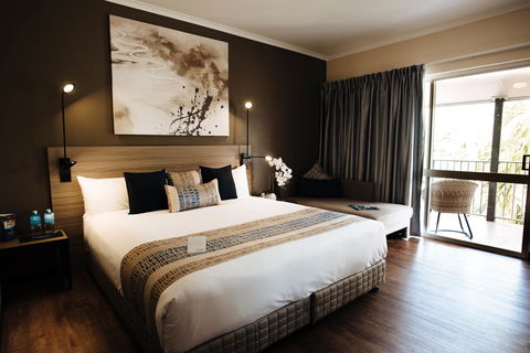 Mantra Club Croc - Accommodation Main Beach 15