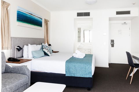 Ocean Views Resort Caloundra - Accommodation Main Beach 28