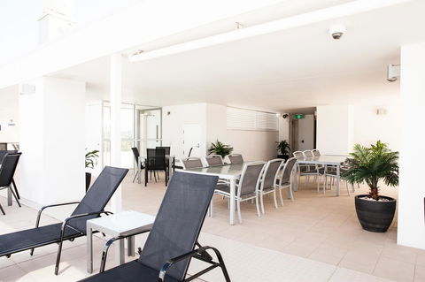 Ocean Views Resort Caloundra - Accommodation Main Beach 5