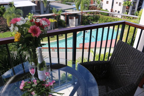 Blue Lagoon Resort - Accommodation Main Beach 33