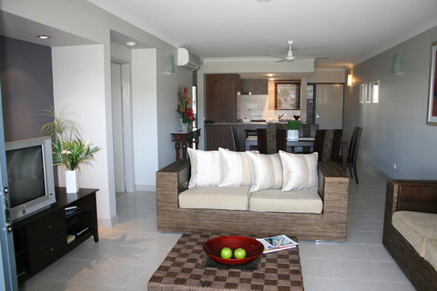 Blue Lagoon Resort - Accommodation Main Beach 12