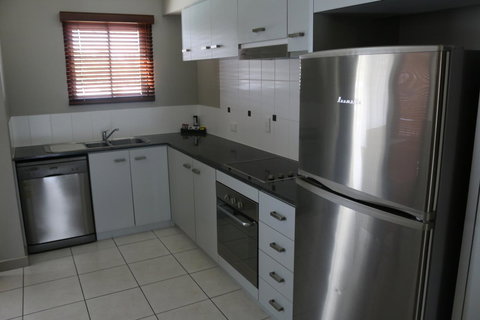 Blue Lagoon Resort - Accommodation Main Beach 32