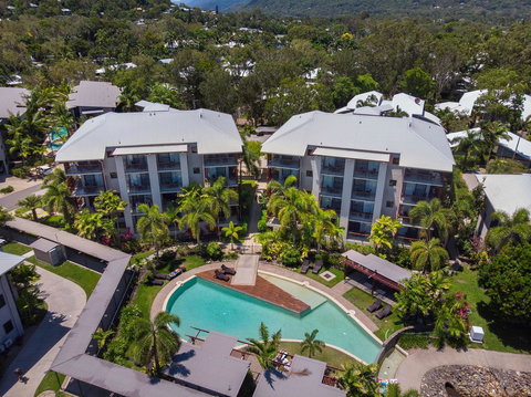 Blue Lagoon Resort - Accommodation Main Beach 2