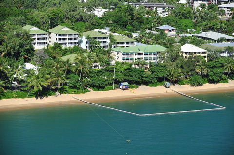 On The Beach Apartments - Accommodation Main Beach 0