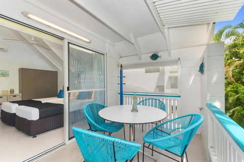By The Sea Port Douglas - Accommodation Main Beach 10