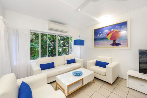 By The Sea Port Douglas - Accommodation Main Beach 0