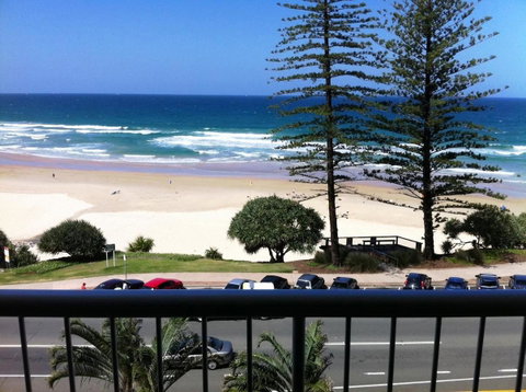 Coolum Caprice - Accommodation Main Beach 28