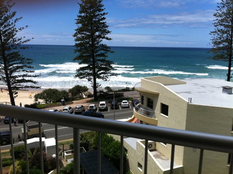 Coolum Caprice - Accommodation Main Beach 13