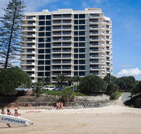 Coolum Caprice - Accommodation Main Beach