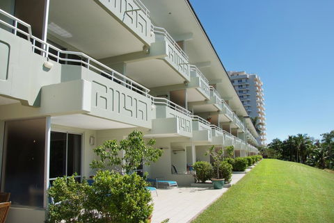 Poinciana 112 - Accommodation Main Beach 9