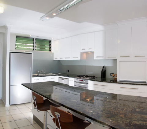 Poinciana 112 - Accommodation Main Beach 13