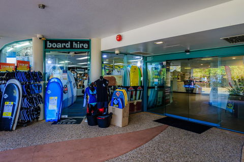 Grand Palais Boolarong Beachside Apartments - Accommodation Main Beach 36