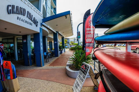 Grand Palais Boolarong Beachside Apartments - Accommodation Main Beach 43