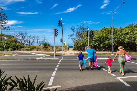 Grand Palais Boolarong Beachside Apartments - Accommodation Main Beach 20