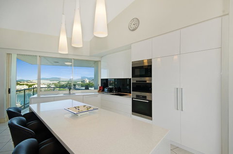 Mariners North Holiday Apartments - Accommodation Main Beach 41