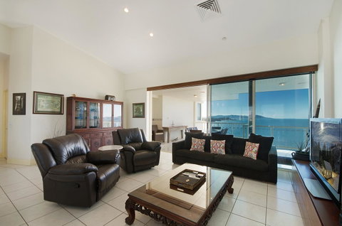 Mariners North Holiday Apartments - Accommodation Main Beach 43
