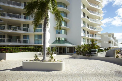 Mariners North Holiday Apartments - Accommodation Main Beach 16