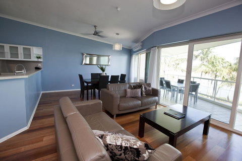 Mariners North Holiday Apartments - Accommodation Main Beach 32