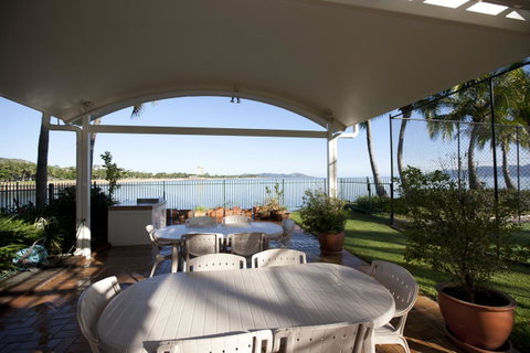 Mariners North Holiday Apartments - Accommodation Main Beach 25