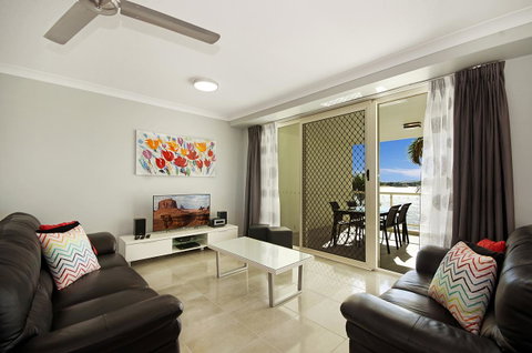 Mariners North Holiday Apartments - Accommodation Main Beach 36