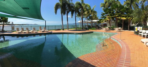 Mariners North Holiday Apartments - Accommodation Main Beach 11